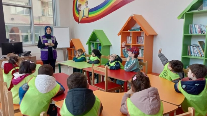 İZGİM, minikleri Çocuk Kütüphanesi’nde ağırladı